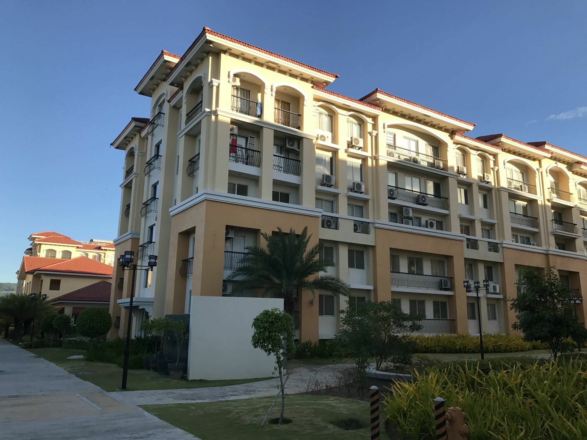 San Remo Oasis Serviced Apartments Cebu Extérieur photo